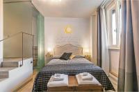 Apartment with Lake View