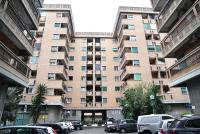 Piramide Experience - B&B Roma