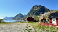 Eagle bay - Waterfront Rorbu C - B&B Sørvågen