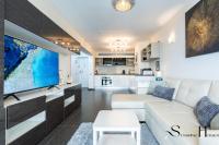 Stylish Retreat 1Bed, Pool, Sleeps 3 - Ferienwohnung Benalmádena