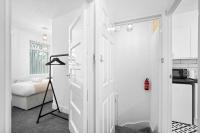 Two Bedroom Apartment - On Street Parking Available - Netflix - Wifi - Top Rated - 311M - Chambres d'hôtes Birmingham