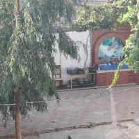 Airport Family House 5 min from Baku Airport Taxi Service 5 USD - Chambres d’hôtes Bakou