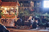 Years 1981 - B&B Bangkok