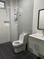 Homestay Kakak Adek 3 - B&B Parit Buntar