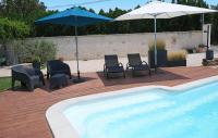 very pleasant house with swimming pool in mouriès, near Les baux de provence in the alpilles – 6 people - B&B