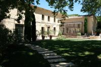magnificient property with heated swimming-pool in the luberon - 14 persons - B&B Les Taillades