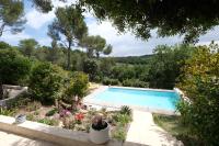 superb villa with private pool, with magnificent view of the luberon, in the heart of provence, 8 persons - Bed and Breakfast