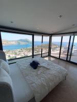 Sea View Villa Heathed Pool - B&B Kalkan