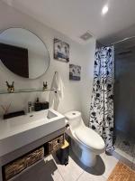 Three-Bedroom Apartment with Balcony