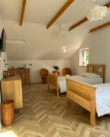 Chambre Triple avec Salle de Bains Privative