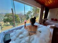 Mirante Da Colina08, com hidro, café da manhã e piscina - Bed and Breakfast Córrego do Bom Jesus