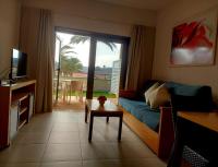 Bahía Terrace#2 with Fascinating Sea and Mountain View - B&B San Bartolomé de Tirajana