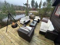 Cozy cabin with great view and immediate proximity to the ski resort and swimming area - Chambres d'hôtes Vrådal