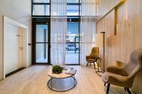 Studio Apartment with Queen Bed