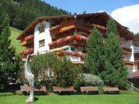 Pension Bergkristall - B&B Tux