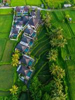 Dewi Kunti Villa - Bed and Breakfast Tegalalang