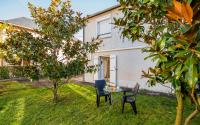 Le Cocon Ruthénois - Climatisation, Wifi, Netflix & Jardin - B&B Rodez