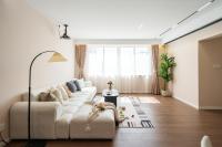 Third bedroom with high-rise view in Wanti Pavilion - B&B Shanghai