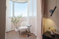 Third bedroom with high-rise view in Wanti Pavilion - B&B Shanghai