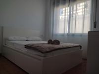 Ap4Us B1 - Apartment for us - Sightseeing & Beach near to Barcelona - Chambres d’hôtes Badalona