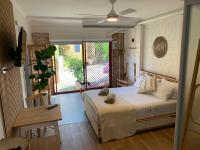 Studio 327 - Bed and Breakfast Woolgoolga