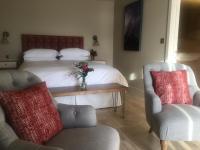 Deluxe Zimmer mit Kingsize-Bett