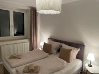 WH-Immobilien Modern und Citynah - Bed and Breakfast