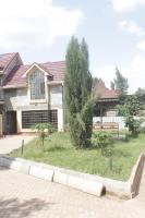 Eshborns House - Near Jomo Kenyatta International Airport and SGR with shuttle services at an extra fee - Chambres d'hôtes Nairobi
