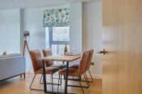 Apartment Sea Views 5 mins Walk to Fistral - Chambres d'hôtes Newquay