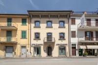 Casa Vacanze Maddalena - Palazzetto sul Lago - Diamante Blu - B&B Marta