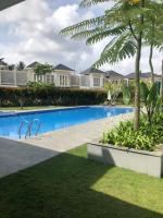 House of Luna Peaceful Villa Tengah Kota Pekanbaru - B&B Pekanbaru
