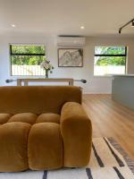Brand new on Arthur - B&B