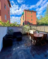 Home Cavour - Casalecchio - - B&B Casalecchio di Reno