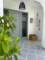 Holiday Home -On Leisure Isle near Bollard Bay - B&B