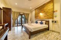 Deluxe Apartment with Balcony