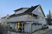 3 bedroom Villa, close to cable car, with sauna - Ferienwohnung Tromsø