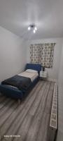 Room close to Heathrow All terminal - B&B