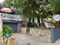 Saltwater Sunsets Seaside Haven with Ocean Views - B&B
