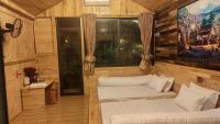 Quadruple Room with Terrace