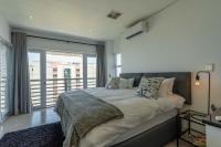 Three-Bedroom Apartment - High Floor