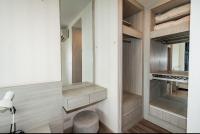 One-Bedroom Apartment with Balcony