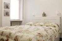 Apartment - Vicolo Volto San Luca 18