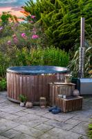 Ty Farm Retreat - Farmhouse Studio - Mountain View - Bed and Breakfast