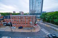 Two-Bedroom Apartment with City View