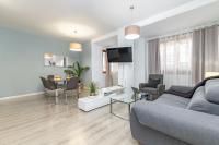 Apartment 1B