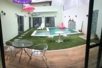 Casa em Arembepe com quatro suítes - B&B