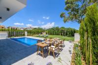 By The Beach - Sea Pearl Villa - B&B