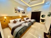 Superior Family Room