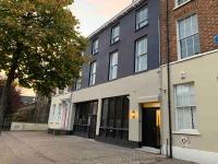 The Auction House - B&B