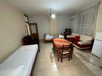 Rezidenca Hasanaj 3 - Ferienwohnung Durrës